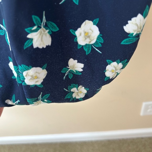 Draper James x Lands End Magnolia Floral size 8 - Picture 5 of 7